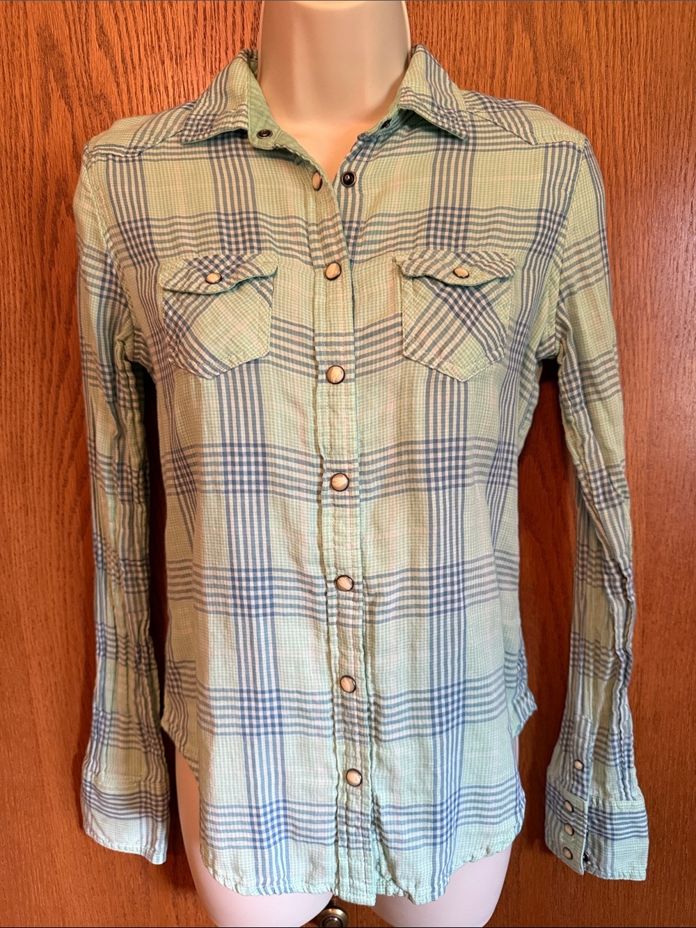 American Eagle plaid blouse